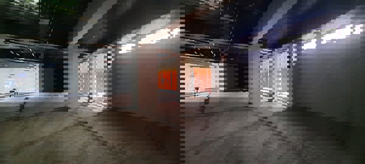 Office Space For Rent in Crystal Point Mall