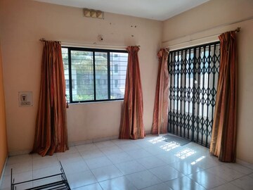 Bedroom in 3 BHK Villa at Celestia Apartment, Baner – for Rent