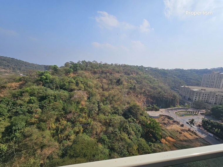 Garden, hiranandani-castle-rock 2 Bedroom 750 Sq.Ft. Apartment In Powai Mumbai 9812209