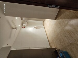 Furnished Amenities in 2 BHK Apartment at Hiranandani Castle Rock, Powai – for Rent