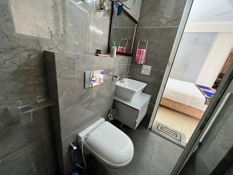 Bathroom, motiaz-royal-citi 3 Bedroom 1910 Sq.Ft. Apartment In Ambala Highway Zirakpur 9812211