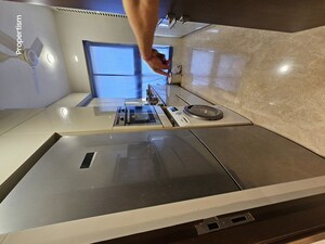 Furnished Amenities in 2 BHK Apartment at Hiranandani Castle Rock, Powai – for Rent