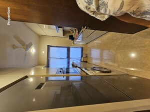 Furnished Amenities in 2 BHK Apartment at Hiranandani Castle Rock, Powai – for Rent