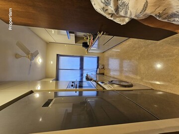 Furnished Amenities in 2 BHK Apartment at Hiranandani Castle Rock, Powai – for Rent