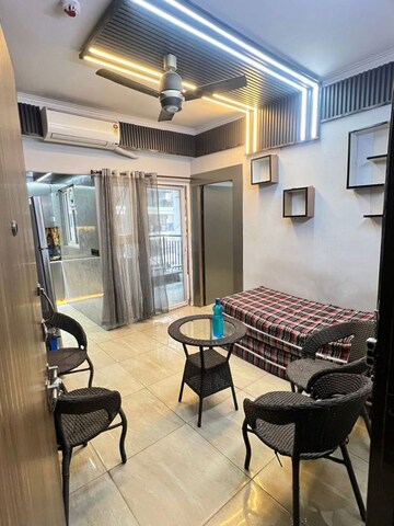 Master Bedroom in 1 BHK Apartment at Gaur City 2 - 14th Avenue, Sector 16c Greater Noida – for Rent