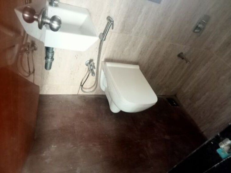 Bathroom, rna-ng-diamond-hill-phase-iii 2 Bedroom 700 Sq.Ft. Apartment In Beverly Park Thane 9812227