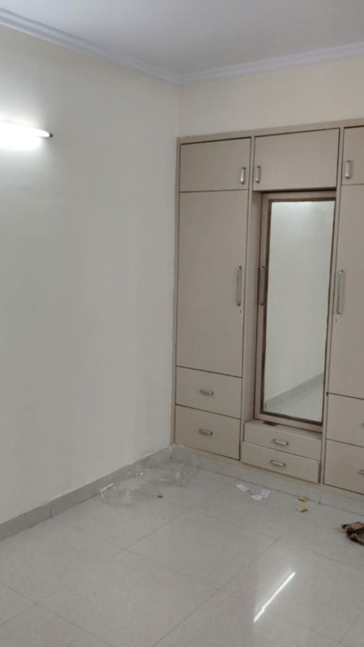 undefined, doranda 3 Bedroom 1400 Sq.Ft. Apartment In Doranda Ranchi 9812231
