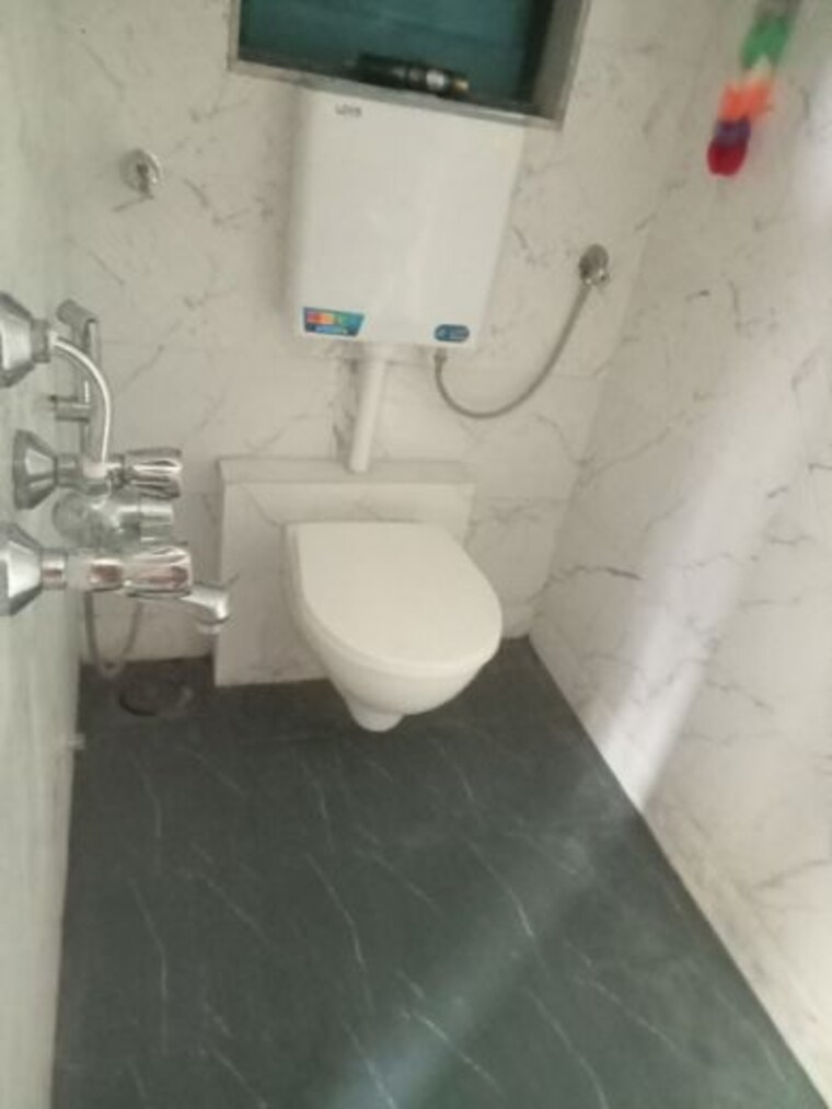 Bathroom, shree-ostwal-horizon 1 RK 280 Sq.Ft. Apartment In Mira Road Thane 9812241