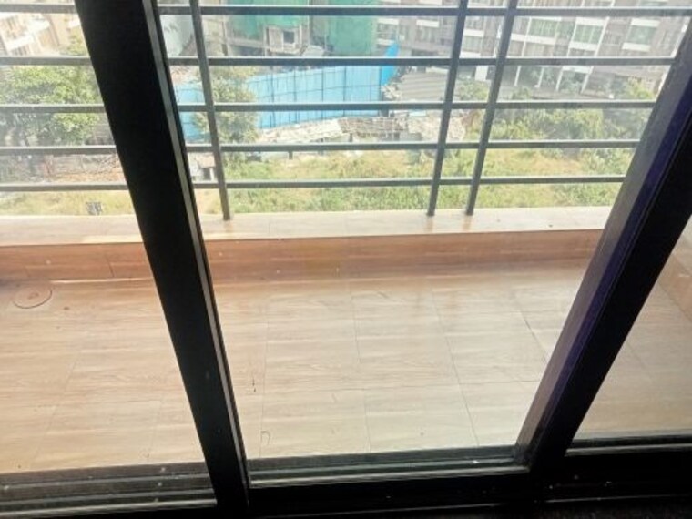Balcony, shree-ostwal-horizon 1 RK 280 Sq.Ft. Apartment In Mira Road Thane 9812241