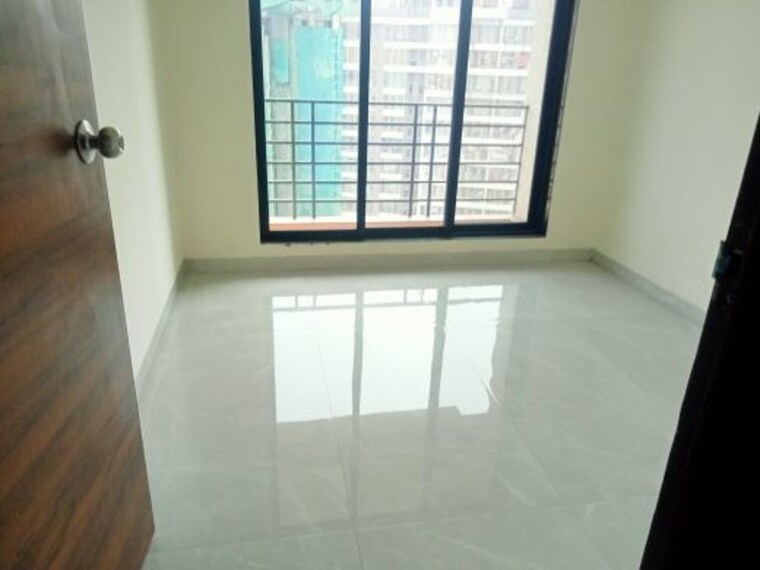 Room, shree-ostwal-horizon 1 RK 280 Sq.Ft. Apartment In Mira Road Thane 9812241
