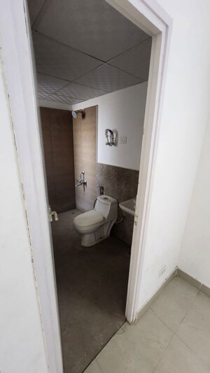 Bathroom in 2 BHK Apartment at Suncity Avenue 76, Sector 76 – for Rent
