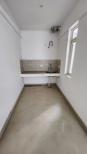 2 BHK Apartment For Rent in Suncity Avenue 76, Sector 76