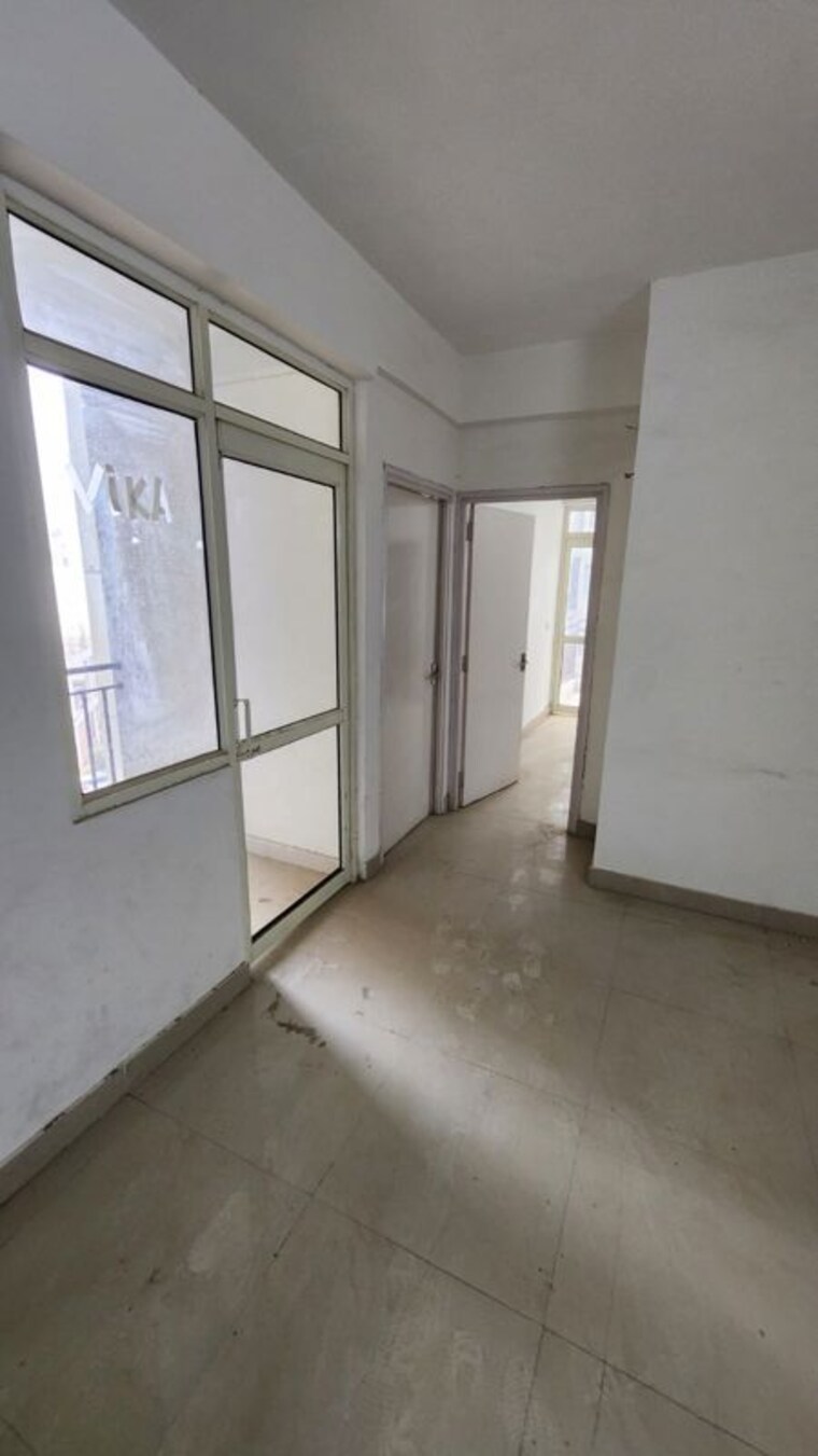 Room, suncity-avenue-76 2 Bedroom 635 Sq.Ft. Apartment In Sector 76 Gurgaon 9812262