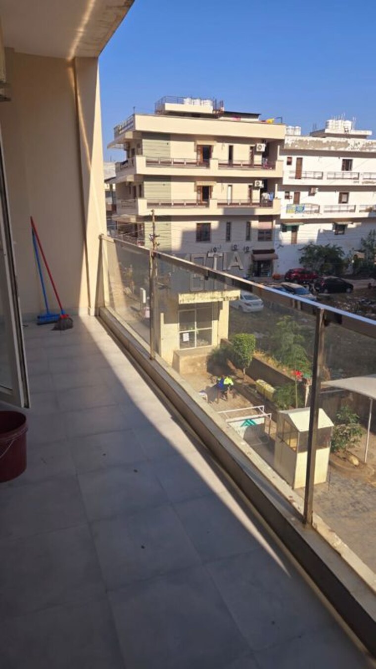 Balcony, motiaz-royal-citi 3 Bedroom 1850 Sq.Ft. Apartment In Ambala Highway Zirakpur 9812281