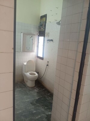 Bathroom in 2 BHK Apartment at RWA Apartments Sector 29, Sector 29 – for Rent