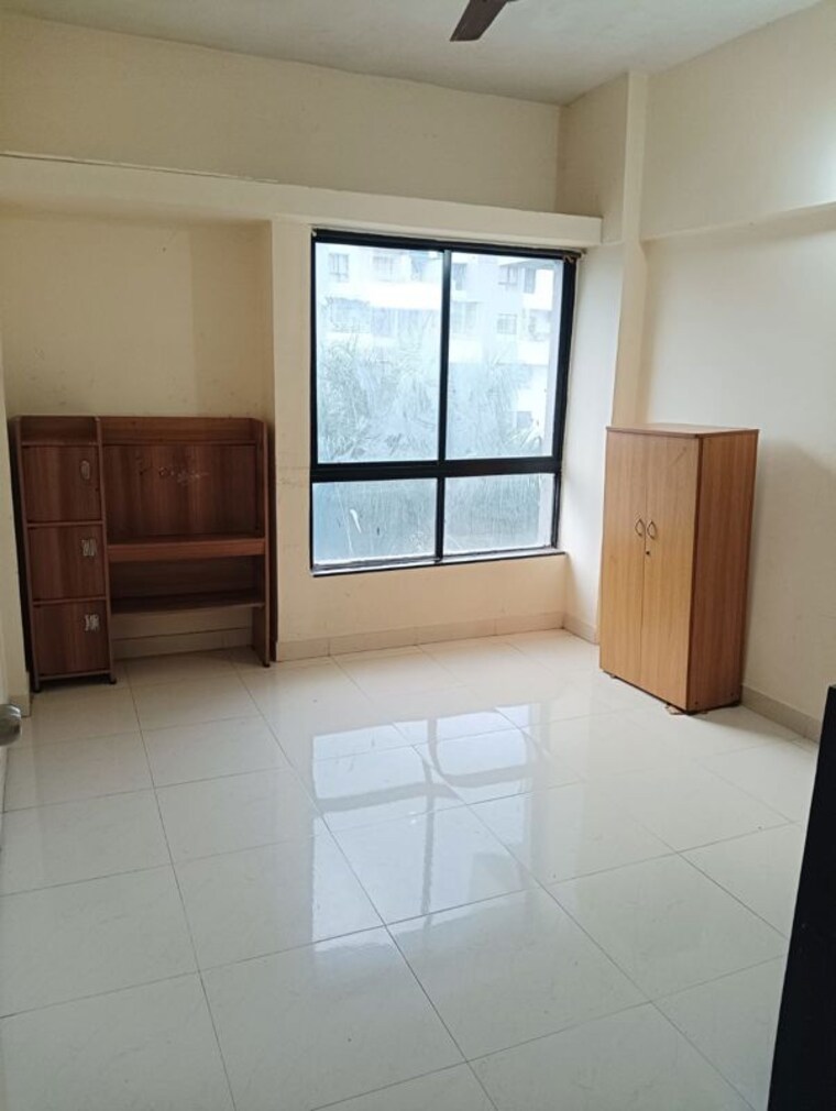 Room, wadegaon 1 Bedroom 750 Sq.Ft. Apartment In Wadegaon Pune 9812263