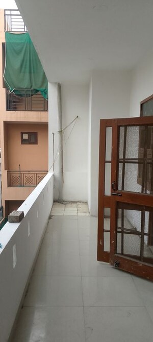 Balcony in 2.5 BHK Builder Floor at Arun Yamuna Enclave, Sector 30 – for Rent