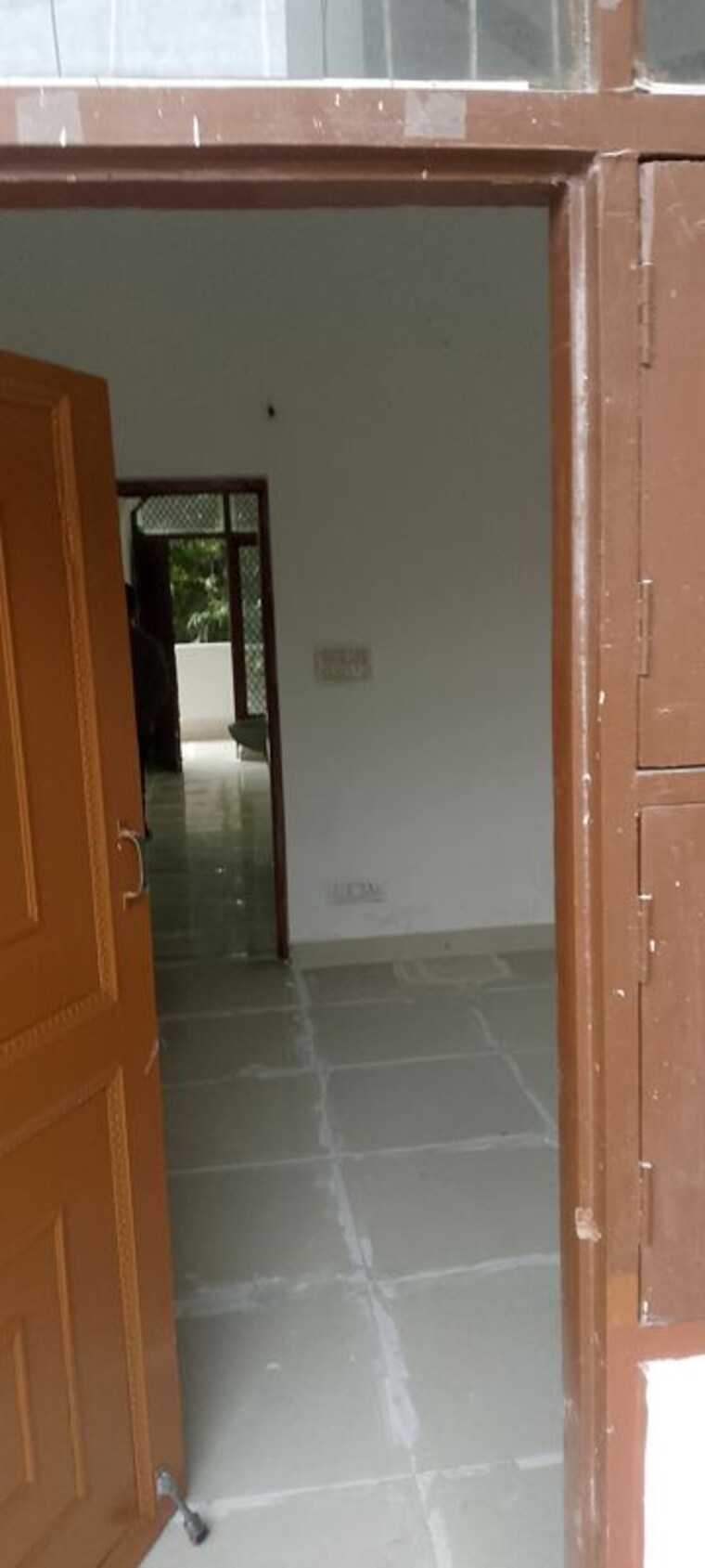 Room, arun-yamuna-enclave 2.5 Bedroom 170 Sq.Ft. Builder Floor In Sector 30 Faridabad 9812313