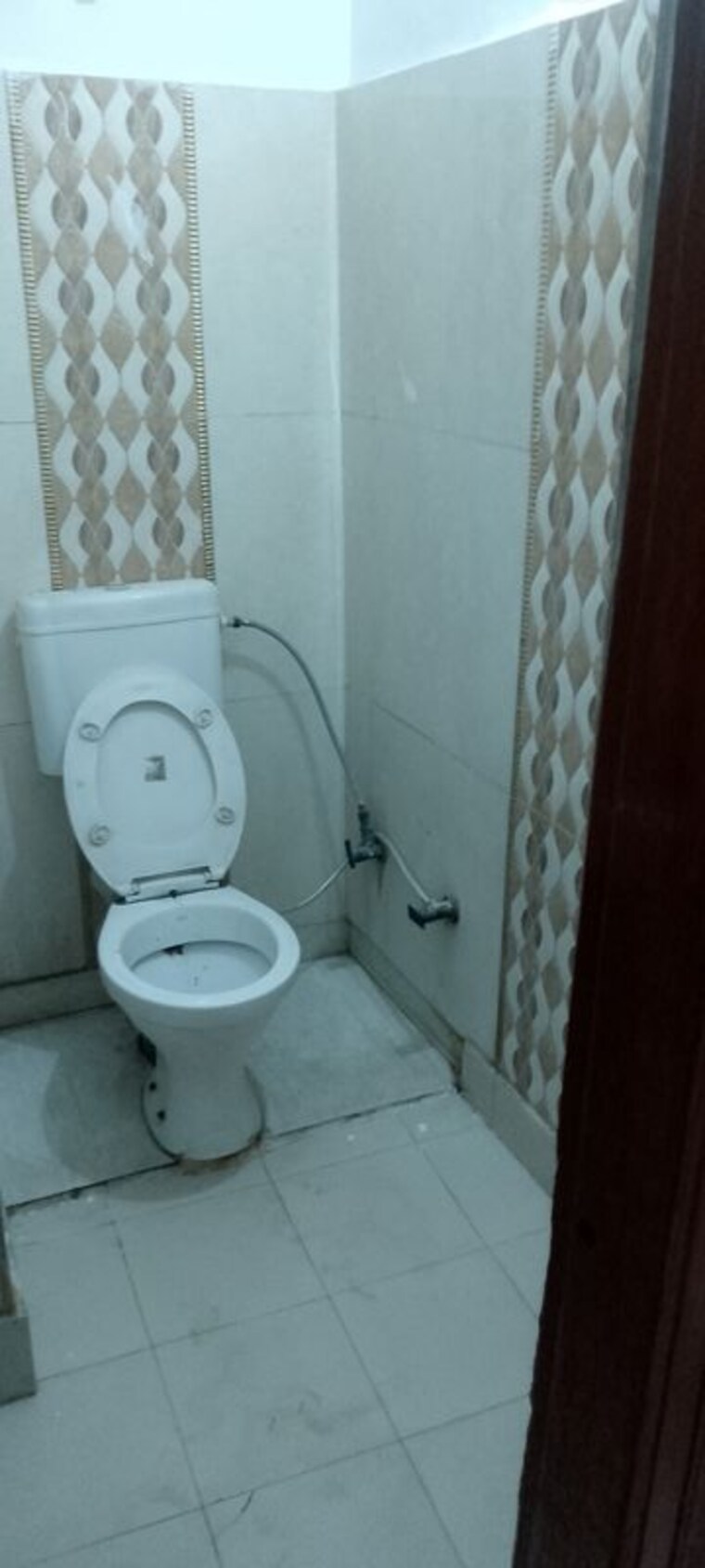 Bathroom, arun-yamuna-enclave 2.5 Bedroom 170 Sq.Ft. Builder Floor In Sector 30 Faridabad 9812313