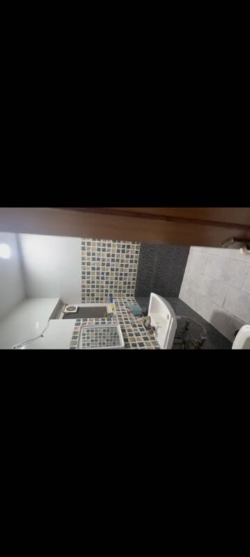 Master Bedroom in 1 BHK Independent House at RWA Apartments Sector 41, Sector 41 – for Rent