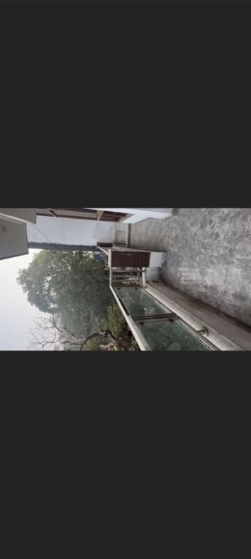 Staircase in 1 BHK Independent House at RWA Apartments Sector 41, Sector 41 – for Rent