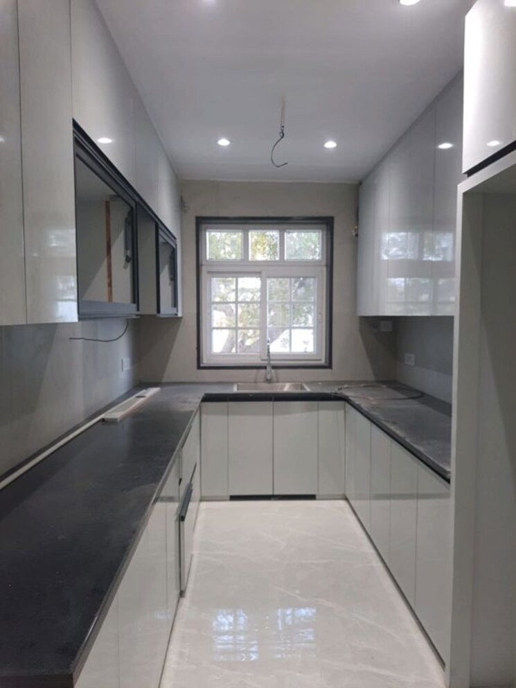 Kitchen, ansal-plaza-sector-23 3 Bedroom 1850 Sq.Ft. Builder Floor In Sector 23 Gurgaon 9812332