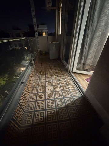 Balcony in 1 BHK Builder Floor at Sector 14 – for Rent