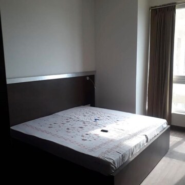 Bedroom in 4 BHK Apartment at Indiabulls Enigma, Vishnu Garden – for Rent
