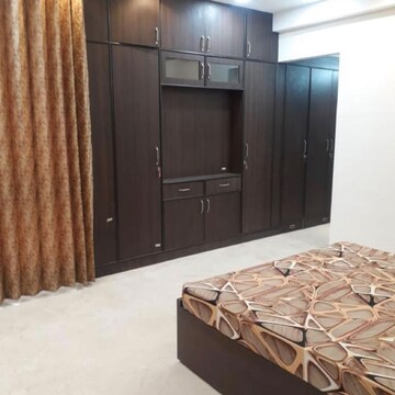 Bedroom in 4 BHK Apartment at Indiabulls Enigma, Vishnu Garden – for Rent