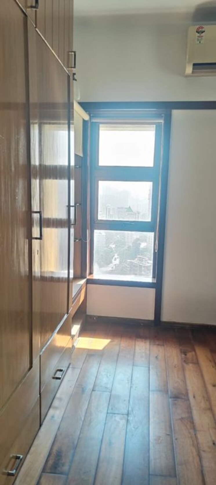 undefined, hiranandani-meadows 3.5 Bedroom 1345 Sq.Ft. Apartment In Manpada Thane 9812357