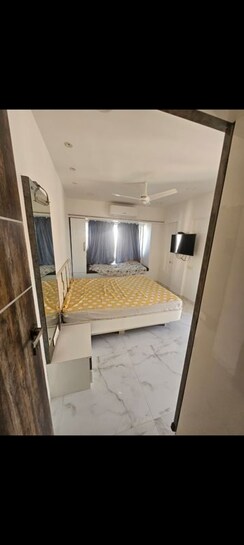 2 BHK Apartment For Rent in Om Viraj Apartment