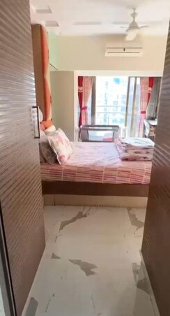 2 BHK Apartment For Sale in Mayfair Meridian Andheri