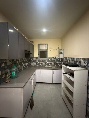 Kitchen in 3 BHK Builder Floor at Sector 30 – for Rent