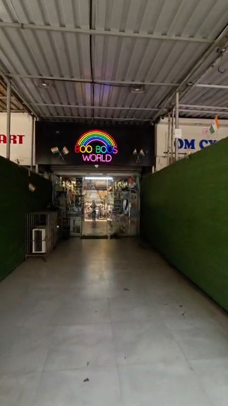 Retail Shop For Rent in Shanti Vihar CHS
