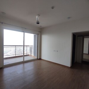 Room in 3 BHK Apartment at Godrej Meridien, Mohammad Heri Village – for Rent