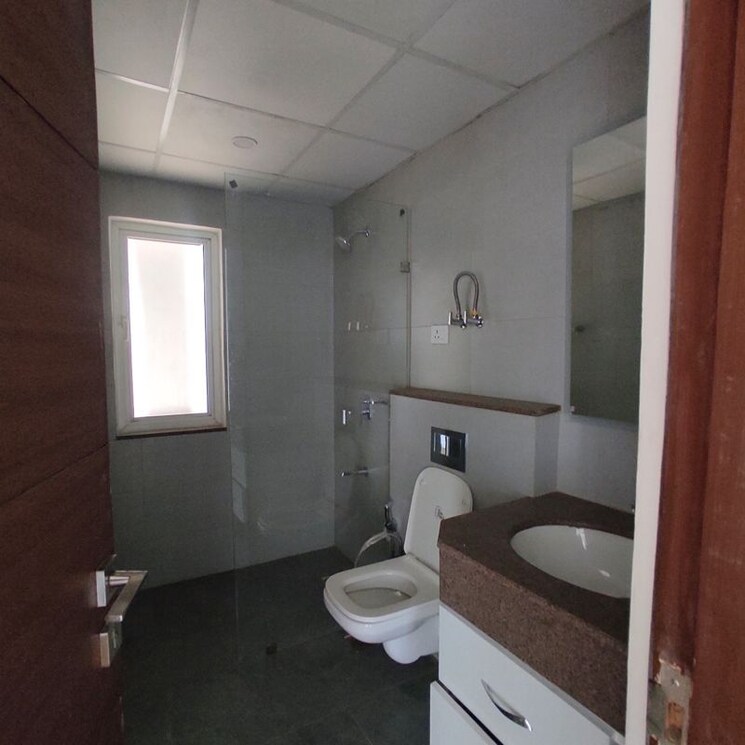 Bathroom, godrej-meridien 3 Bedroom 1855 Sq.Ft. Apartment In Mohammad Heri Village Gurgaon 9812376