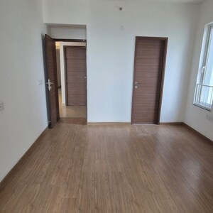 Room in 2 BHK Apartment at Godrej Meridien, Mohammad Heri Village – for Rent