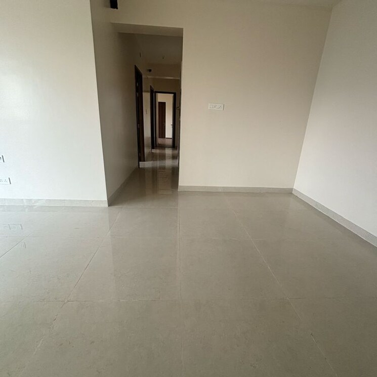 Room, sheth-montana-phase-3 3 Bedroom 965 Sq.Ft. Apartment In Moti Nagar Mumbai 9812390