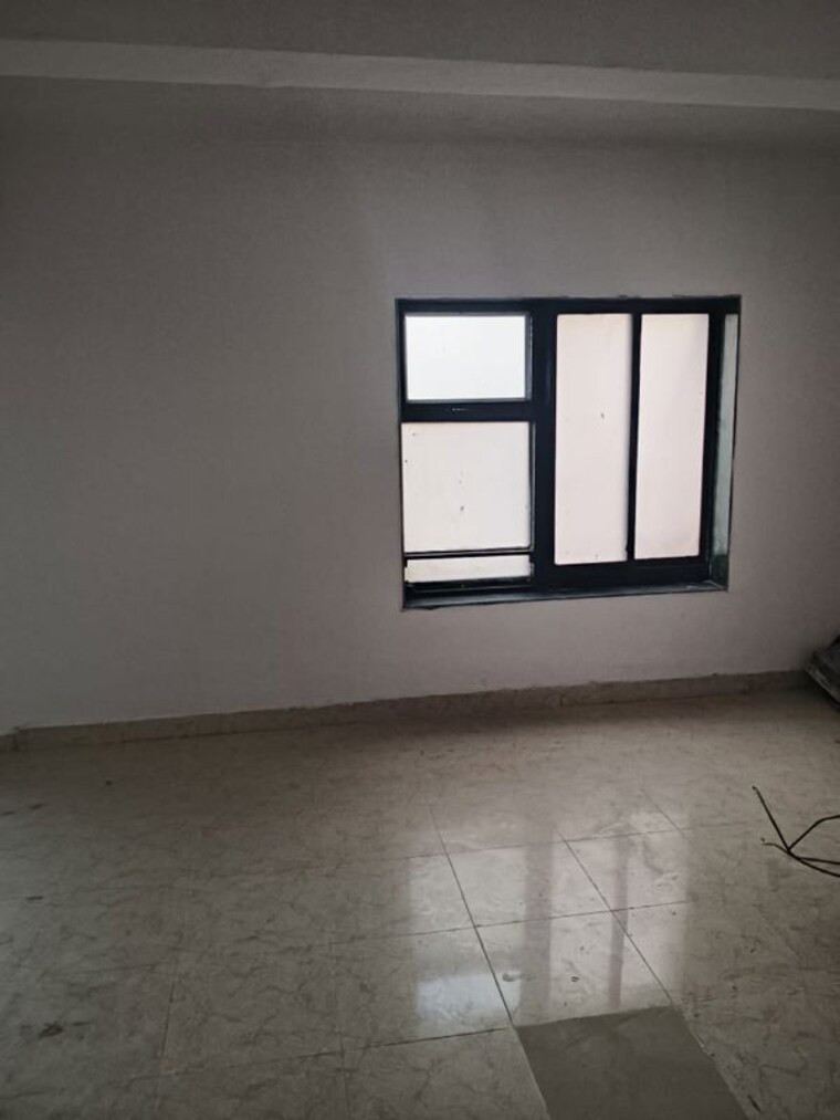 Floor Plan, crystal-point-mall Commercial Office Space 600 Sq.Ft. In Andheri West Mumbai 9812391