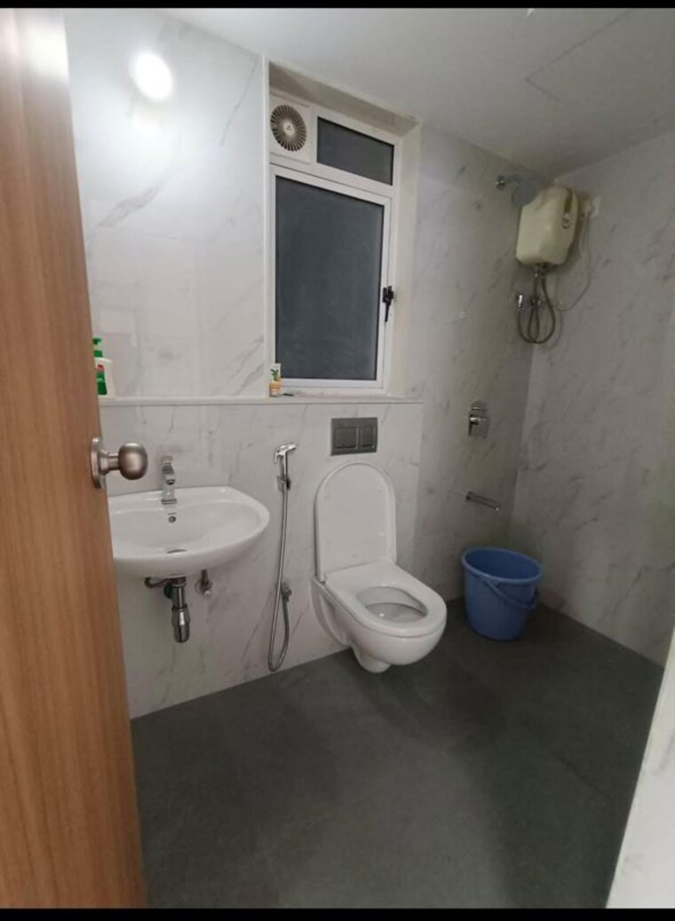 Bathroom, jvm-veda 1 Bedroom 750 Sq.Ft. Apartment In Kasarvadavali Thane 9141016