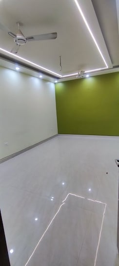 2 BHK + Study Room Independent House For Rent in Omicron 1A Greater Noida