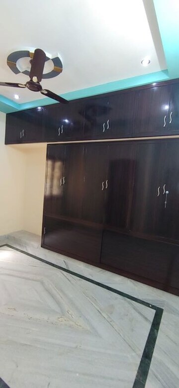 Room in 2 BHK Independent House at Machavaram – for Rent