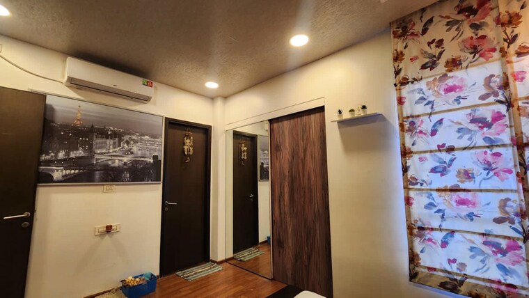 Bedroom, sheth-vasant-lawns 2 Bedroom 635 Sq.Ft. Apartment In Laxmi Nagar Thane 9395036