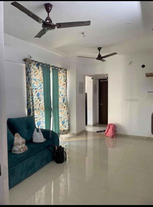 1 BHK + Pooja Room 585 Sq.Ft. Apartment in Sheth Vasant Athena