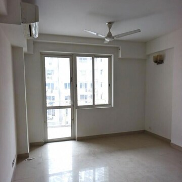 Room in 3 BHK Apartment at M3M Woodshire, Dharampur – for Rent