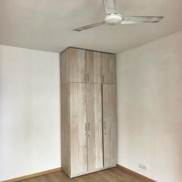 Room in 3 BHK Apartment at M3M Woodshire, Dharampur – for Rent