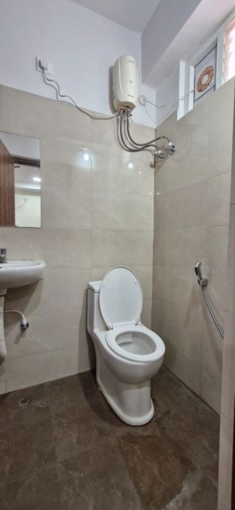 Bathroom, kondapur 2 Bedroom 1400 Sq.Ft. Builder Floor In Kondapur Hyderabad 9812427
