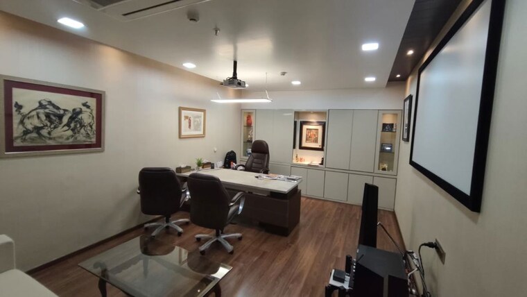 Team Area, kanakia-wall-street Commercial Office Space 9659 Sq.Ft. In Andheri East Mumbai 9812428
