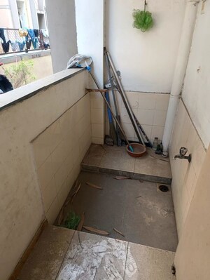 Balcony in 1 BHK Apartment at Vejalpur – for Rent