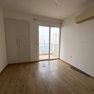 Room in 2 BHK Apartment at Experion The Heart Song, Sector 108 – for Rent